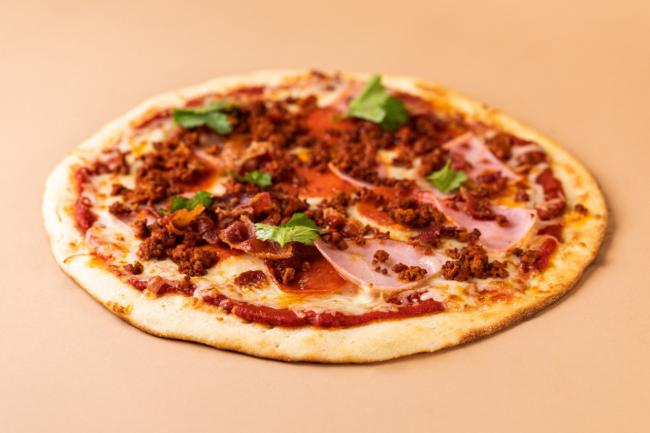 pizza with ground beef and ham
